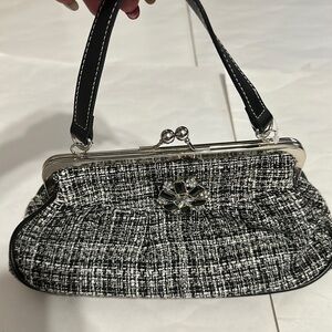 Apt. 9 Black and White Purse w/ Brooch NWOT clutch/crossbody